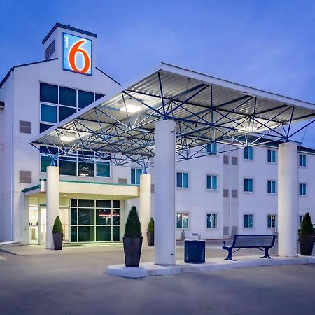 Motel 6-Saskatoon, Sk Ngoại thất bức ảnh