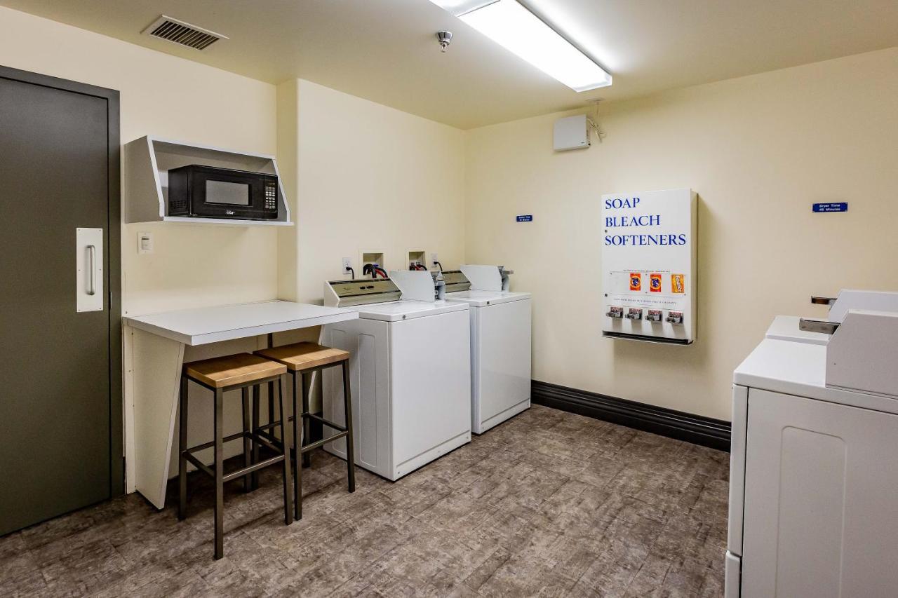 Motel 6-Saskatoon, Sk Ngoại thất bức ảnh