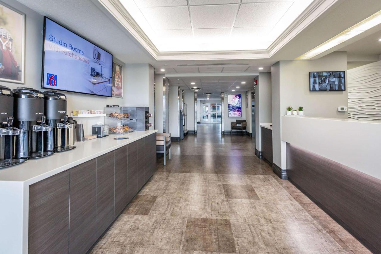 Motel 6-Saskatoon, Sk Ngoại thất bức ảnh
