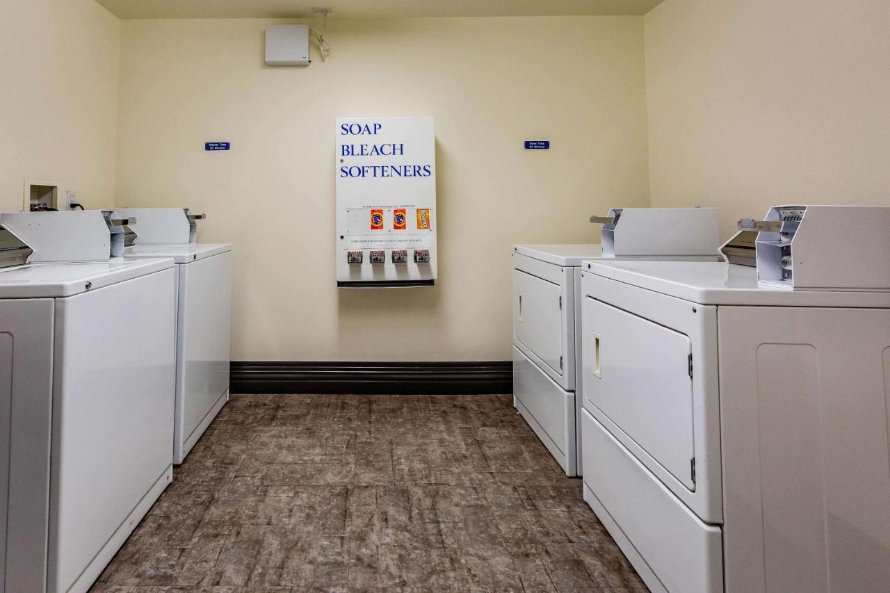 Motel 6-Saskatoon, Sk Ngoại thất bức ảnh