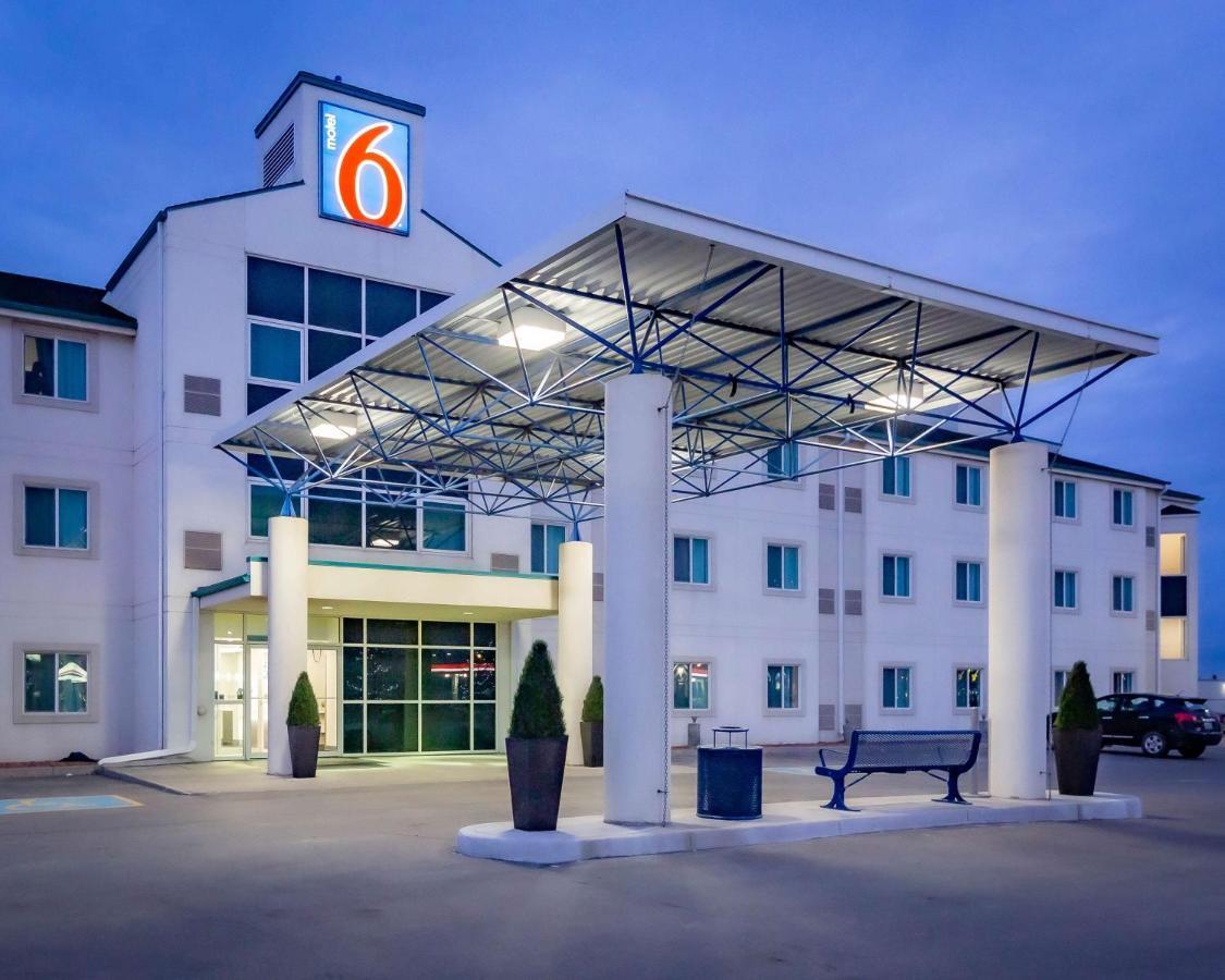 Motel 6-Saskatoon, Sk Ngoại thất bức ảnh